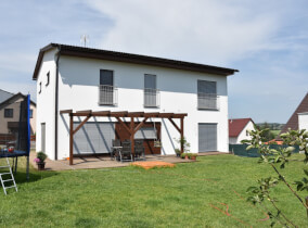 individuálny drevodom 176