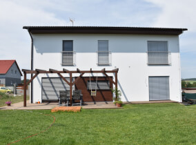 individuálny drevodom 176