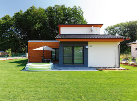 Pallas 116, Bratislava